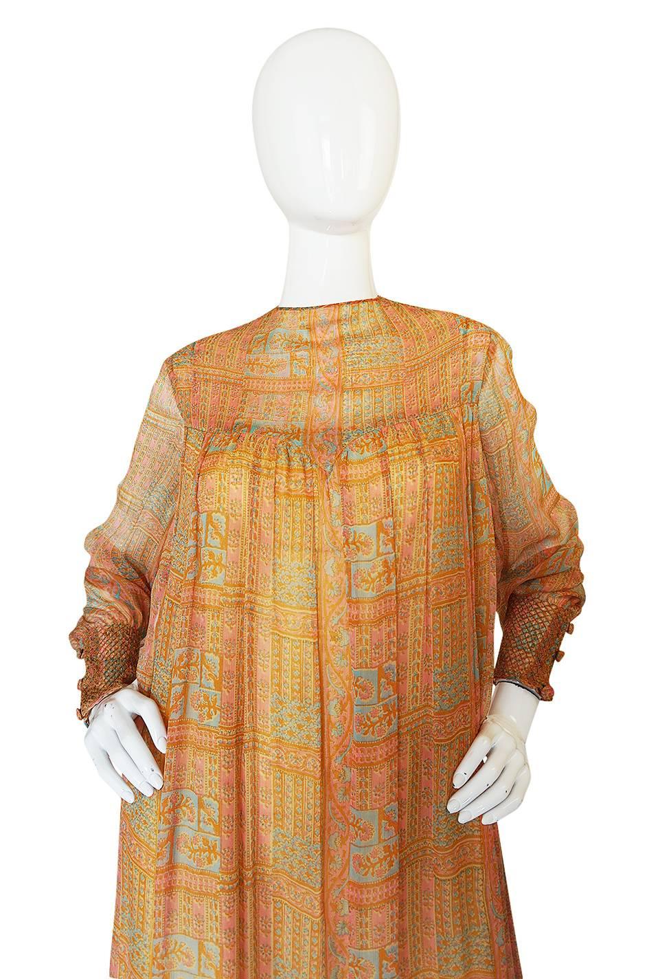 Women's 1970s Treacy Lowe Peach Print Silk Chiffon Caftan Dress