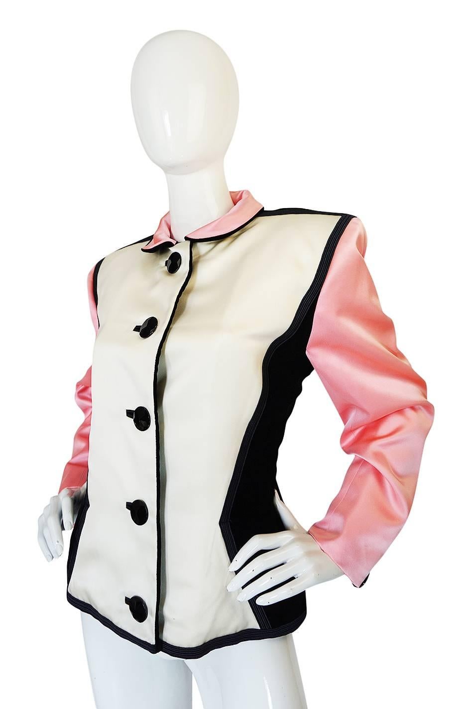 1988 Yves Saint Laurent - Giacca a blocchi di colore rosa In condizioni ottime a Rockwood, ON