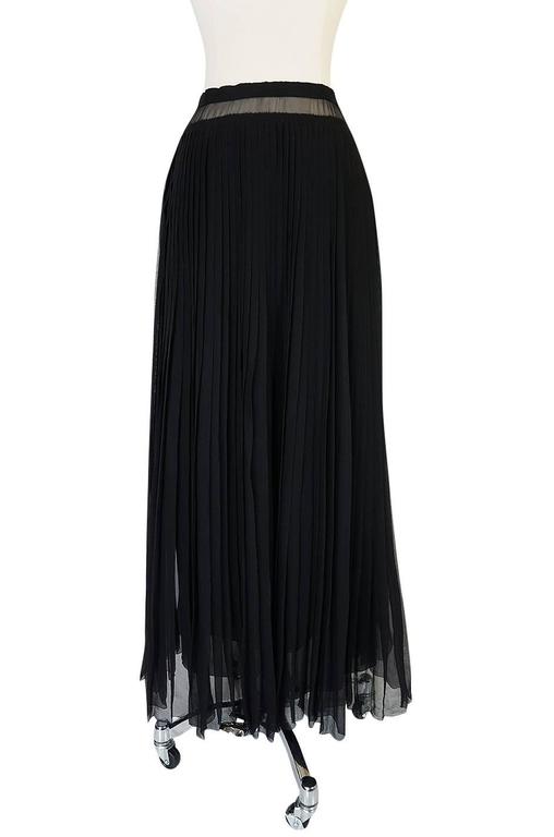 casual pull on skirt