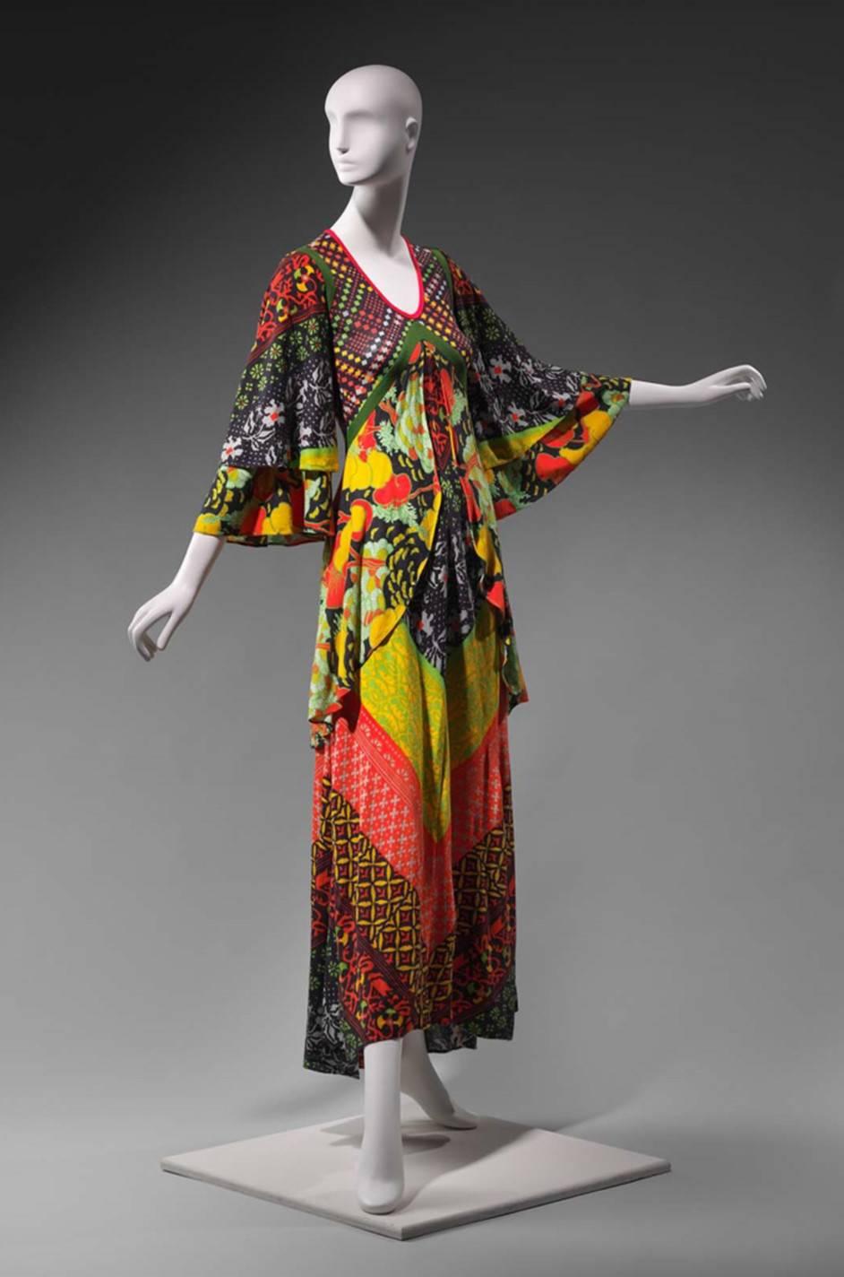 Museum Held F/W 1971 Giorgio di Sant’Angelo Medieval Dress 4