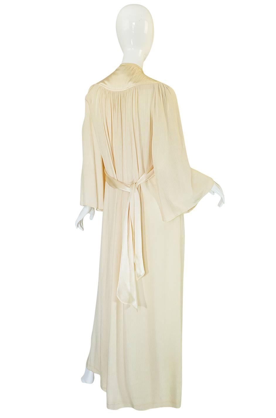 

It is so hard to find an Ossie in a cream color that when I do it feels extra special. This makes a wonderful wedding dress for the more bohemian bride and works equally well as a dress to wear to a summer event because of the rich cream color.