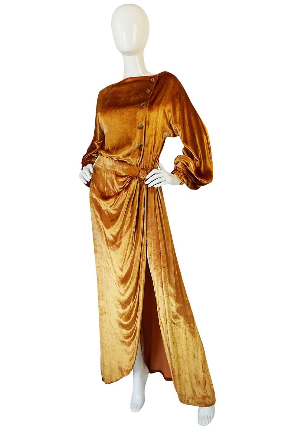 Brown 1930s Jean Patou Couture Golden Silk Velvet Wrap Gown