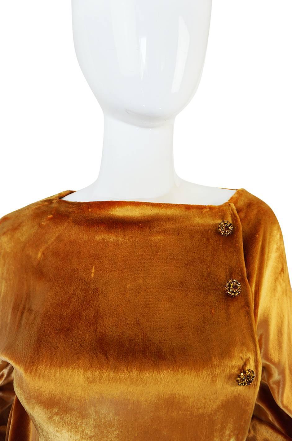 1930s Jean Patou Couture Golden Silk Velvet Wrap Gown 3