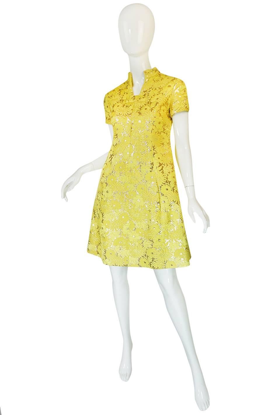 c.1968 Early Oscar de la Renta for Jane Derby Silk Dress In Excellent Condition In Rockwood, ON