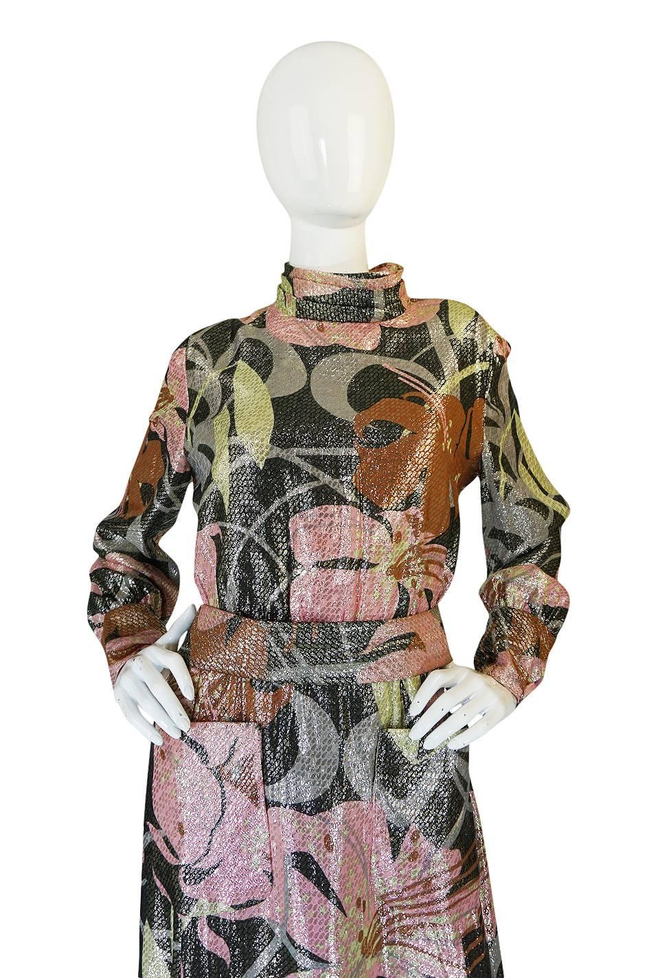 1970s Harry Levine Pink Print Lurex Lame Pocket Dress In Excellent Condition In Rockwood, ON