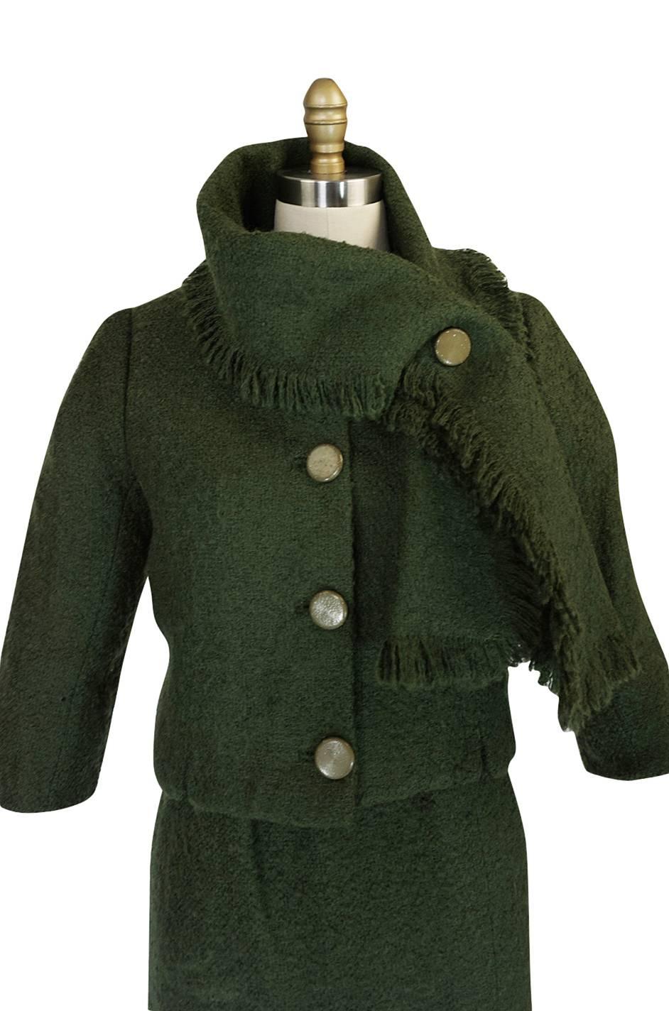 c.1958 Green Museum Held Balenciaga Haute Couture Suit In Good Condition In Rockwood, ON