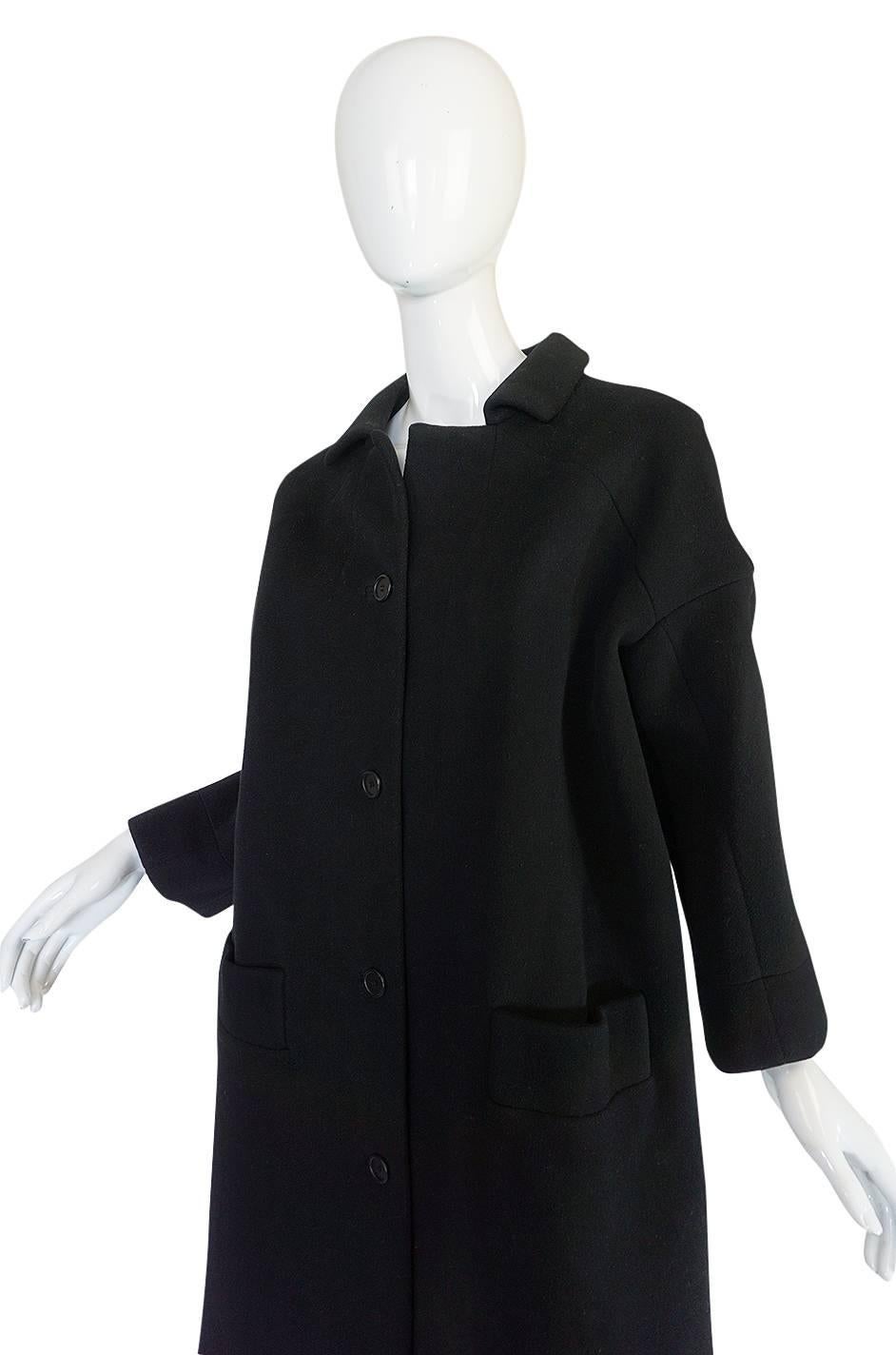 c1962-63 Cristobal Balenciaga Haute Couture Cashmere Coat In Excellent Condition In Rockwood, ON