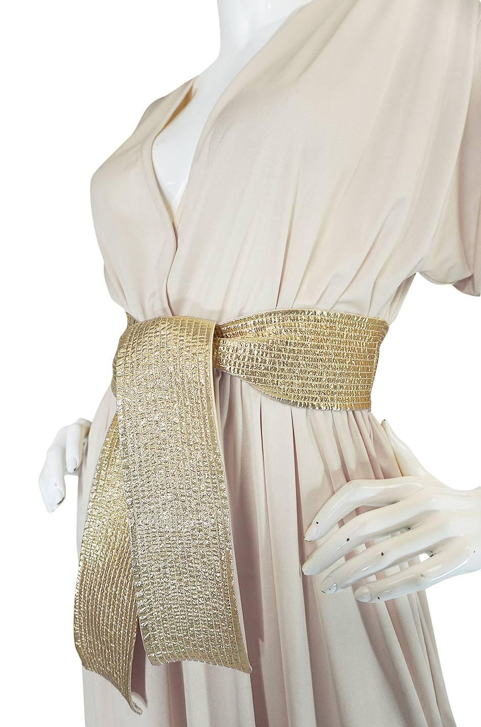 1970s Bill Tice Plunging Cream & Gold Jersey Dress 2