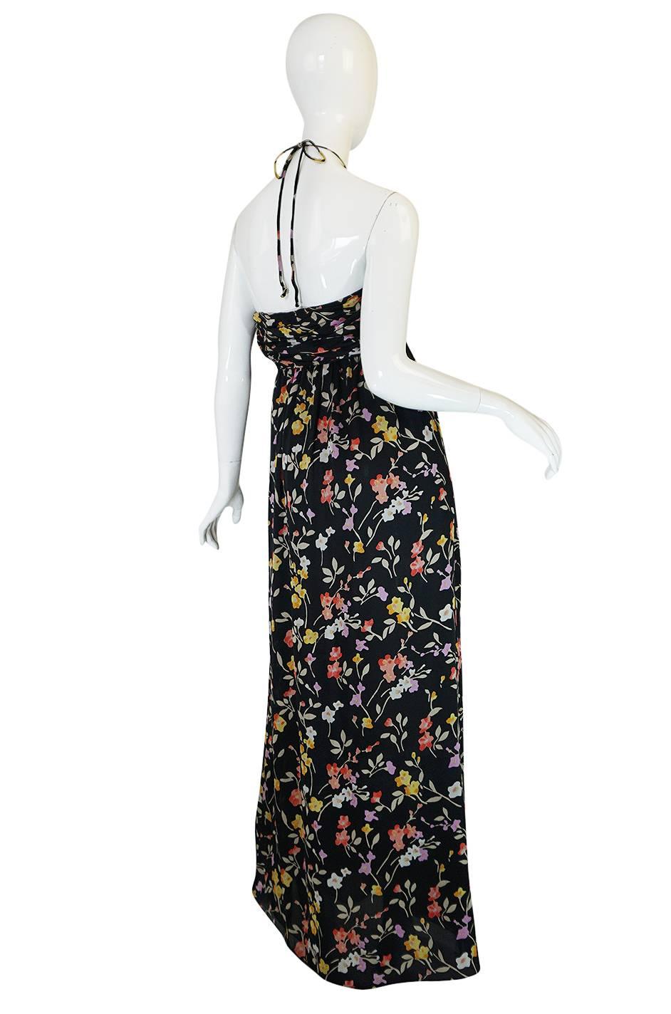 1960s Oscar de la Renta Silk Chiffon Halter Dress & Cape In Excellent Condition In Rockwood, ON