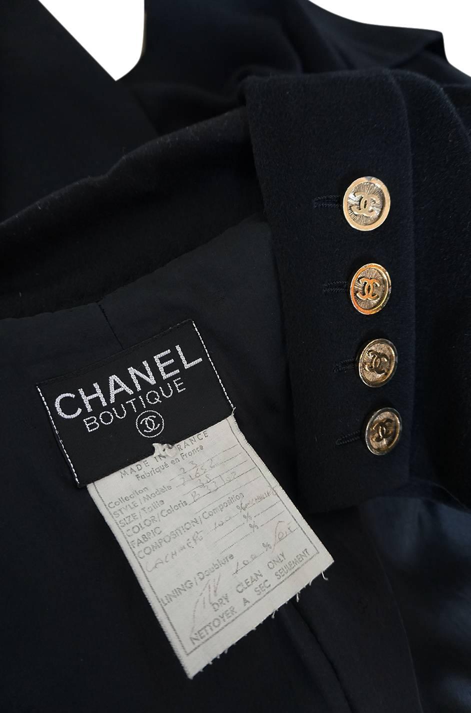 1980s Chanel Cashmere w 14 Chanel Gold Buttons Jacket 1