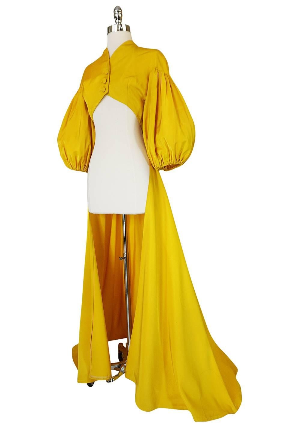 Extraordinary 1940s Yellow Silk Satin Full Length Skirted Jacket In Good Condition In Rockwood, ON
