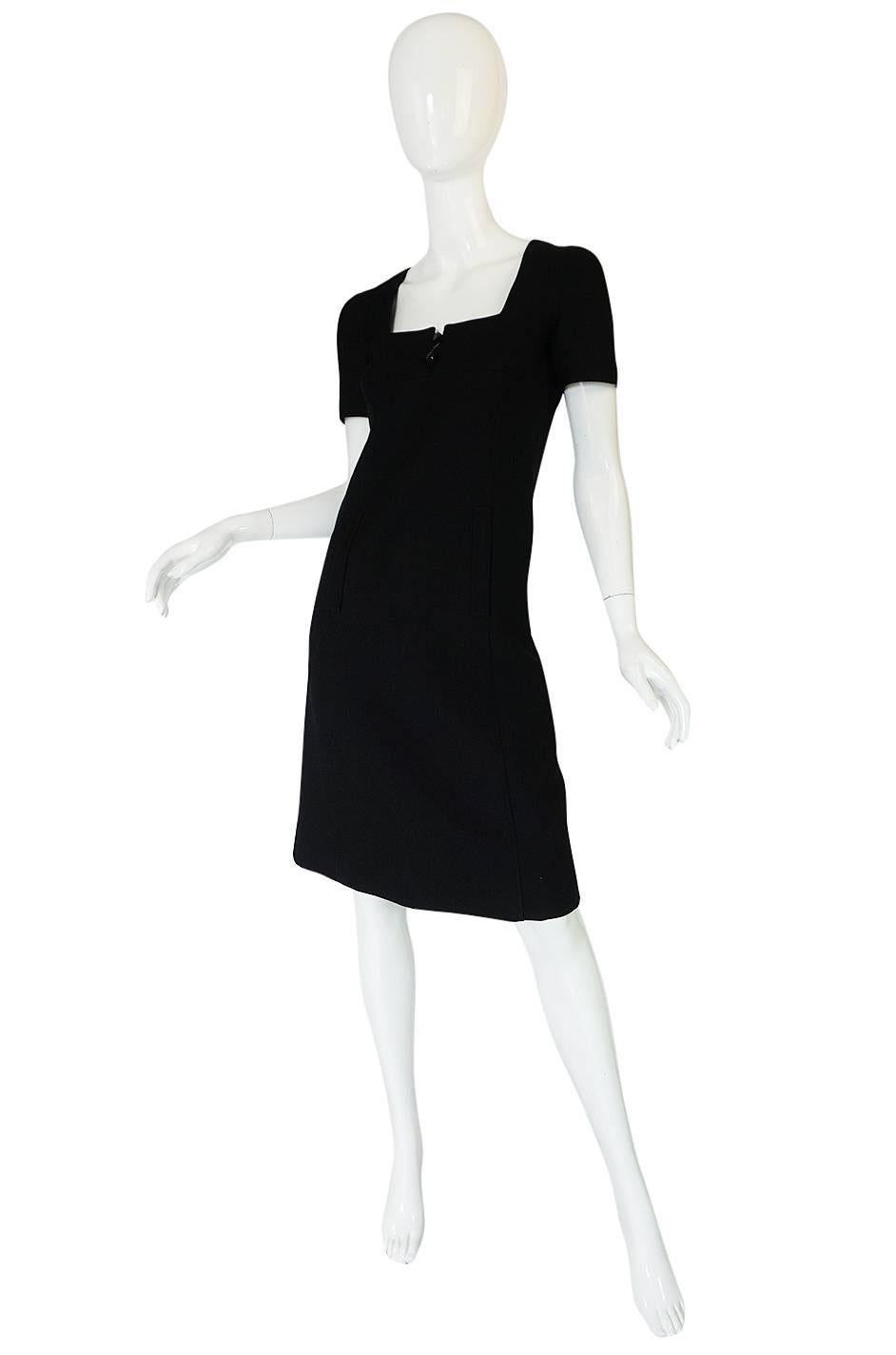 Chic 1960s Courreges Paris Black Shift Dress In Excellent Condition In Rockwood, ON