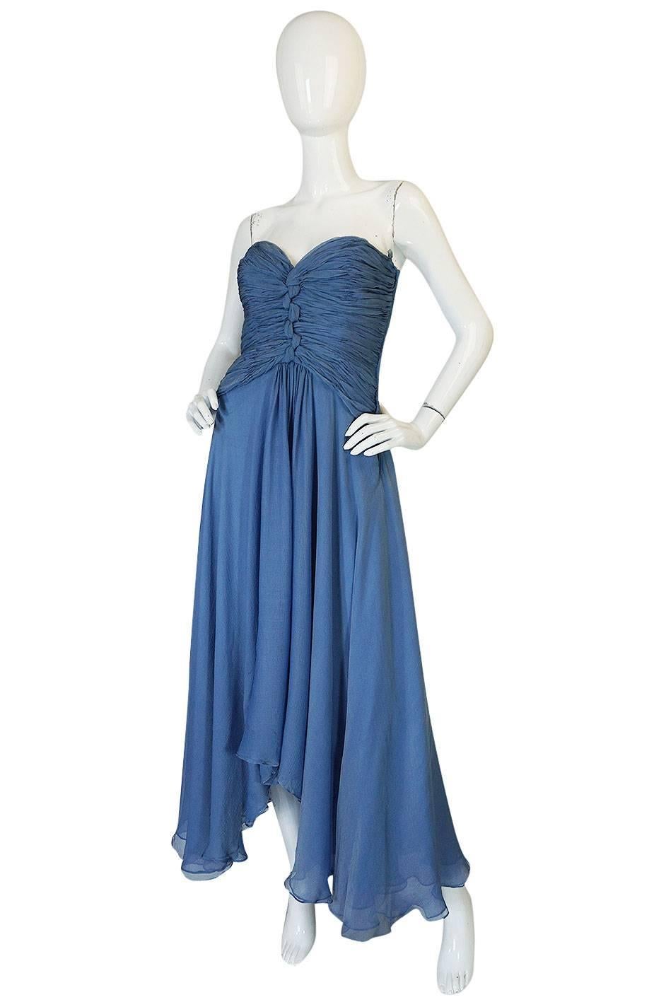1970s Oscar de la Renta Ice Blue Silk Chiffon Dress & Cape In Excellent Condition In Rockwood, ON
