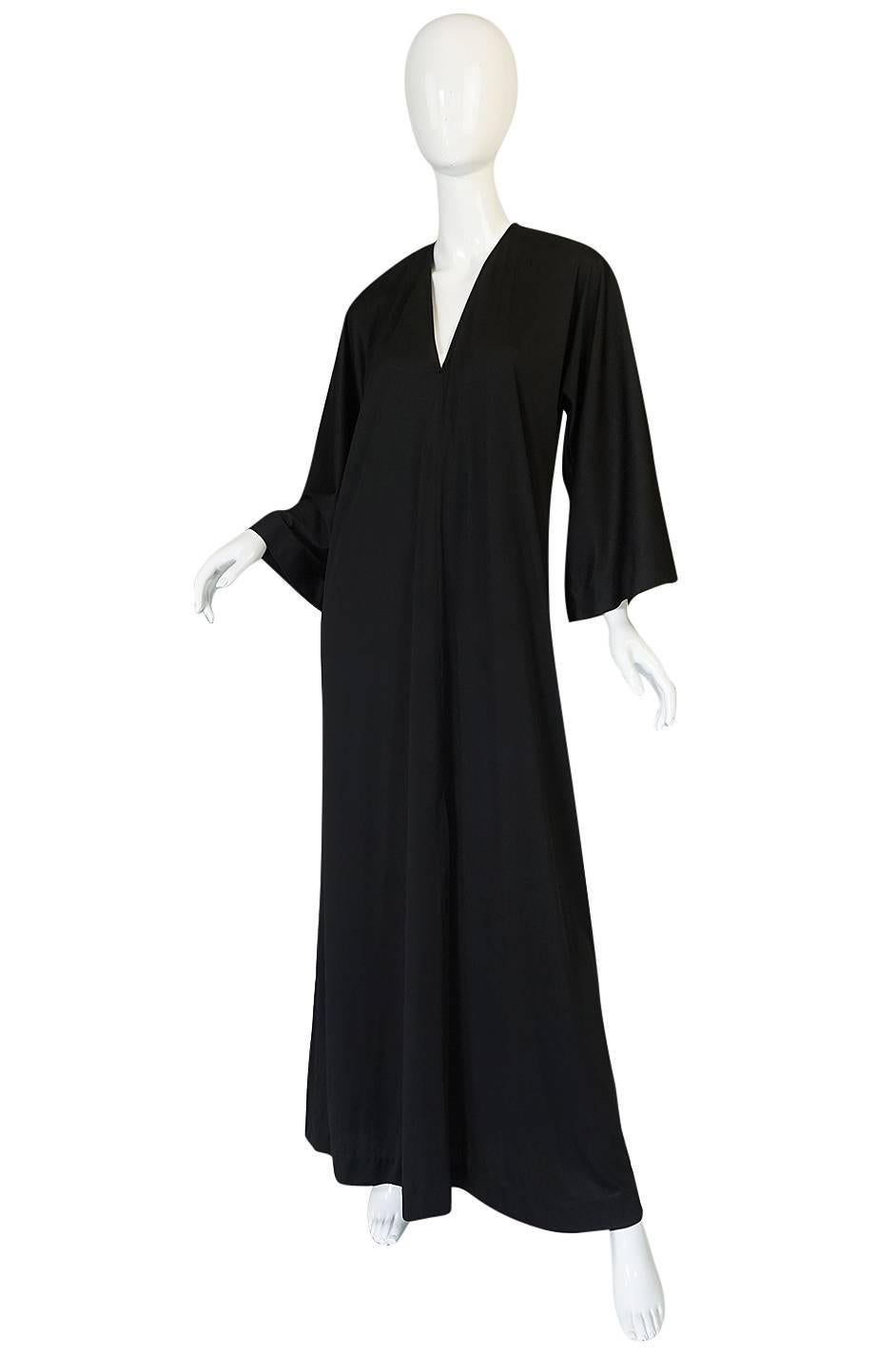 1970s Halston Simple & Chic Black Jersey Caftan Dress In Excellent Condition In Rockwood, ON