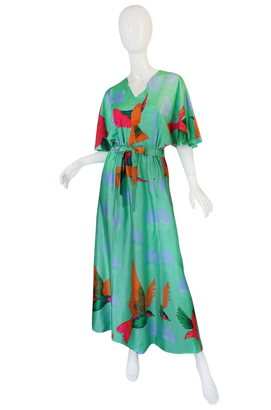 1970s Hanae Mori Green & Tropical Bird Caftan Dress In Excellent Condition In Rockwood, ON