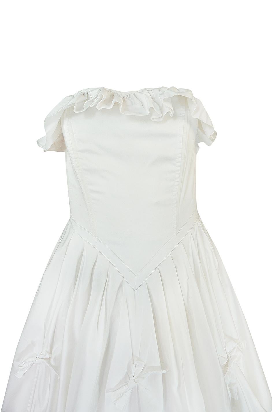 1985 Laura Ashley Crisp White Cotton Strapless Bow Dress In Excellent Condition In Rockwood, ON