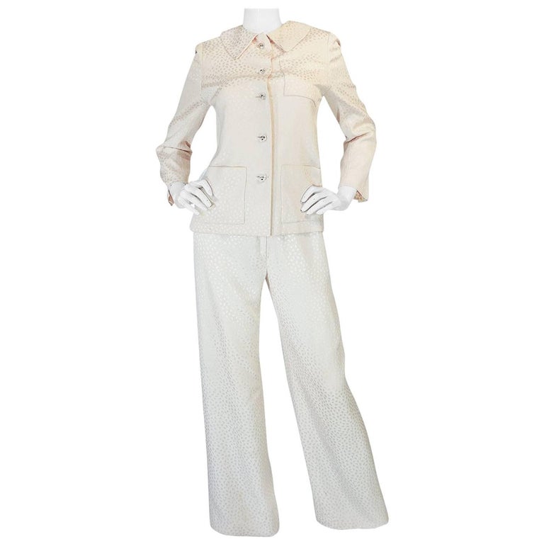 Christian Dior Cream Silk Haute Couture Suit, Fall 1977 For Sale at 1stdibs