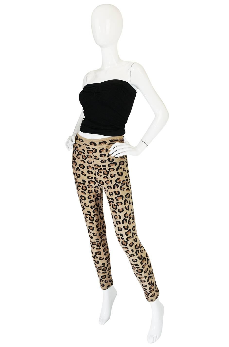Rare 1991 Museum Held Azzedine Alaia Leopard Leggings In Excellent Condition In Rockwood, ON