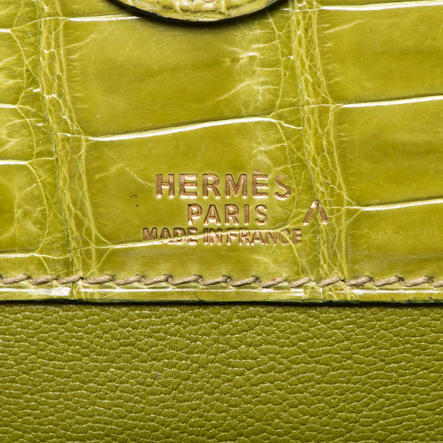 Hermes Crocodile Sac Dalvy Vert Chartreuse with Gold 30cm Bag im Zustand „Hervorragend“ in London, GB