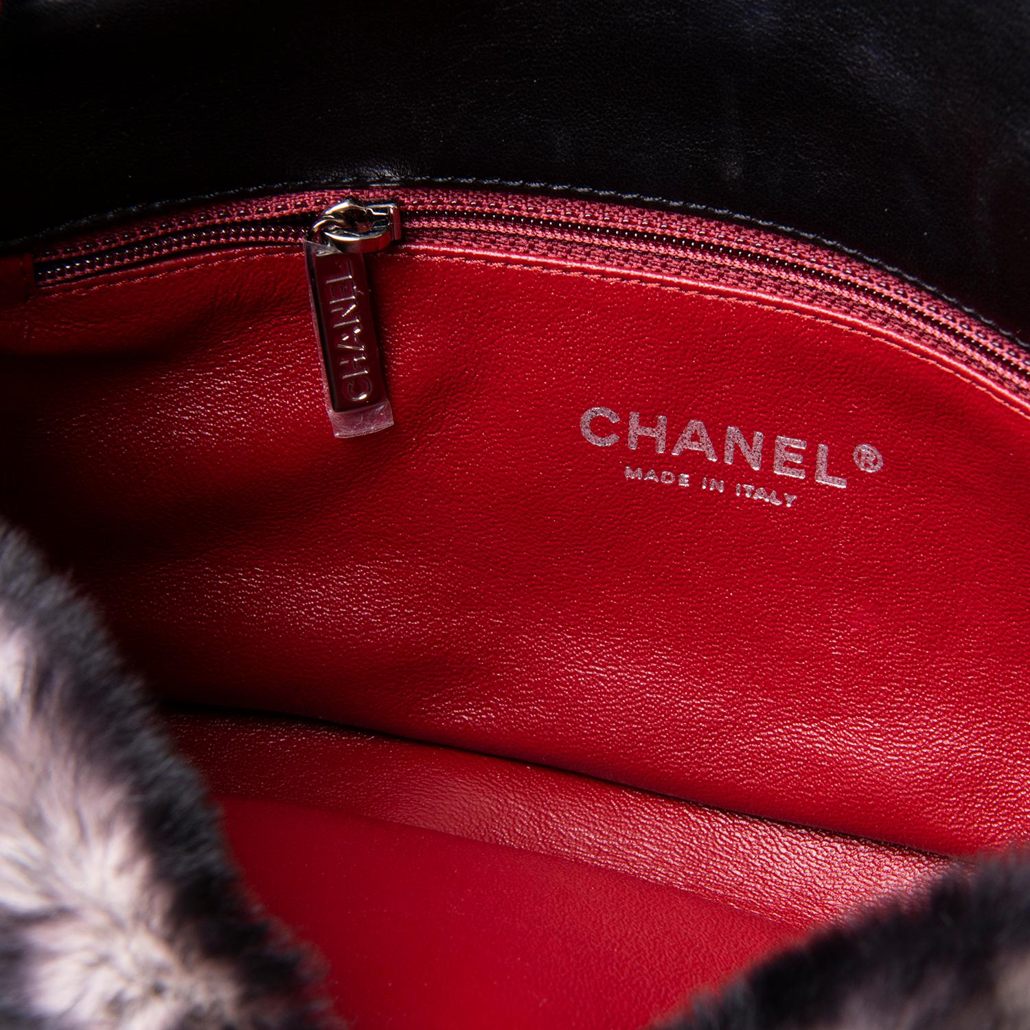 Stunning Chanel Runway 26cm 'Orylag' Fur Bag with Freshwater Pearl Clasp 2