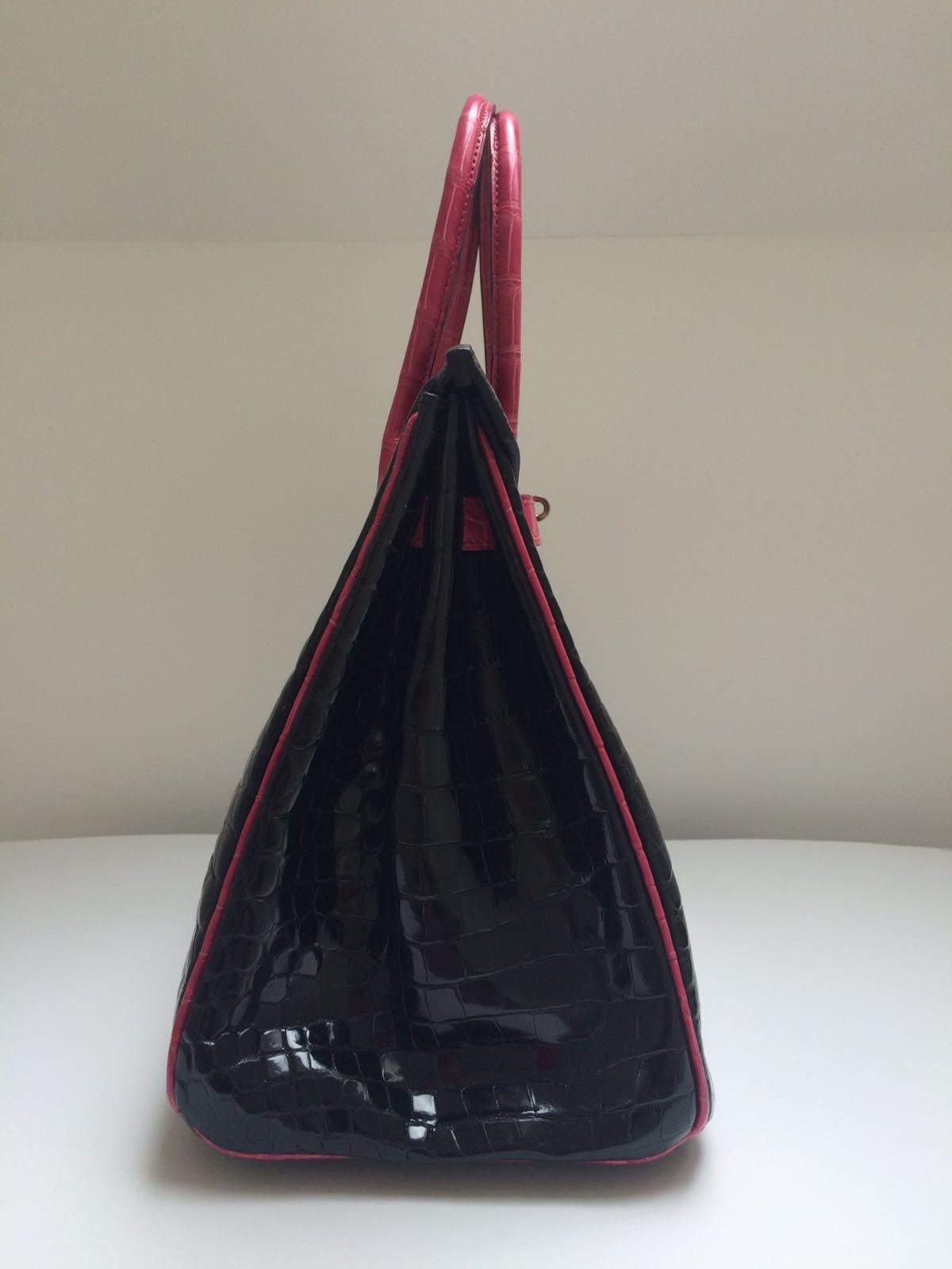 Hermes Black and fuchsia shiny crocodile Birkin 35cm Bag For Sale 1
