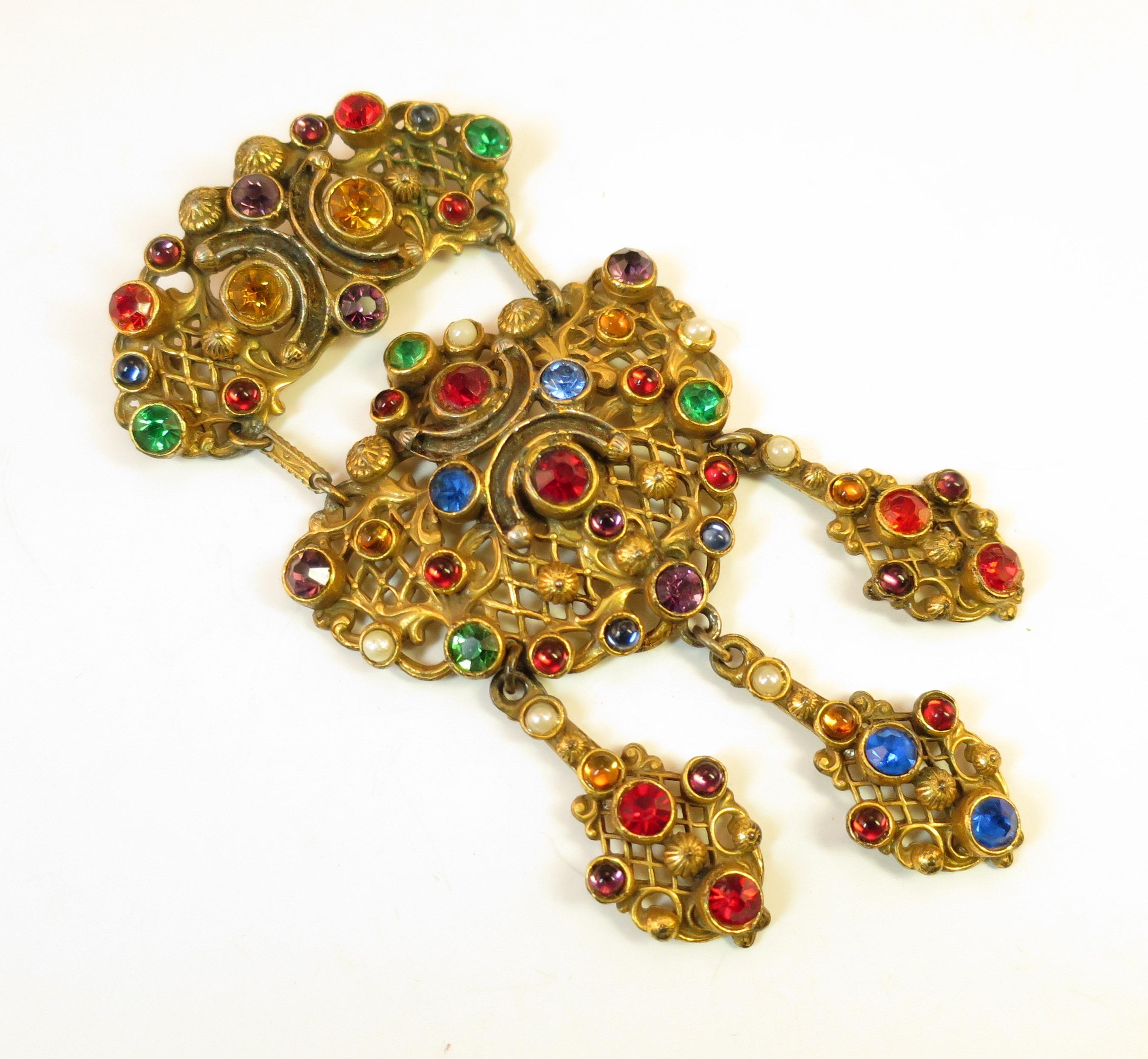 Victorian Austro-Hungarian Bejeweled Crystal Parure 1870s For Sale 5