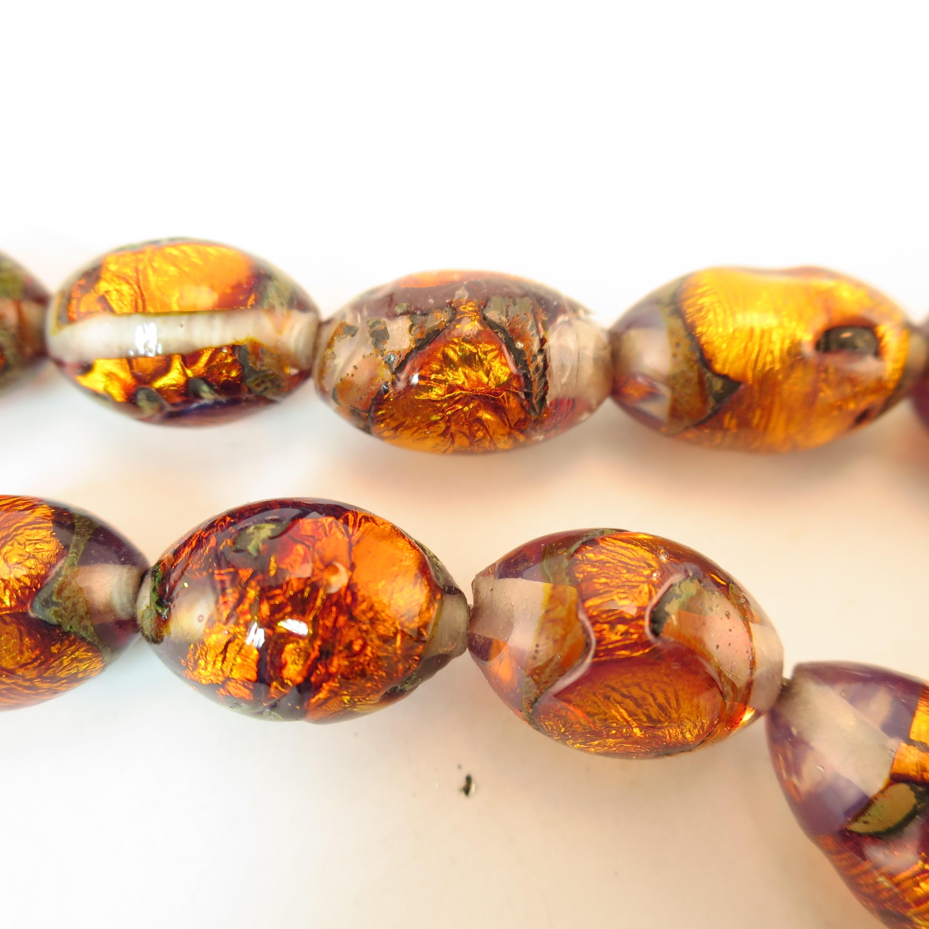 Venetian Fire Opal Foiled Glass Bead Necklace 1950s In Excellent Condition For Sale In Burbank, CA