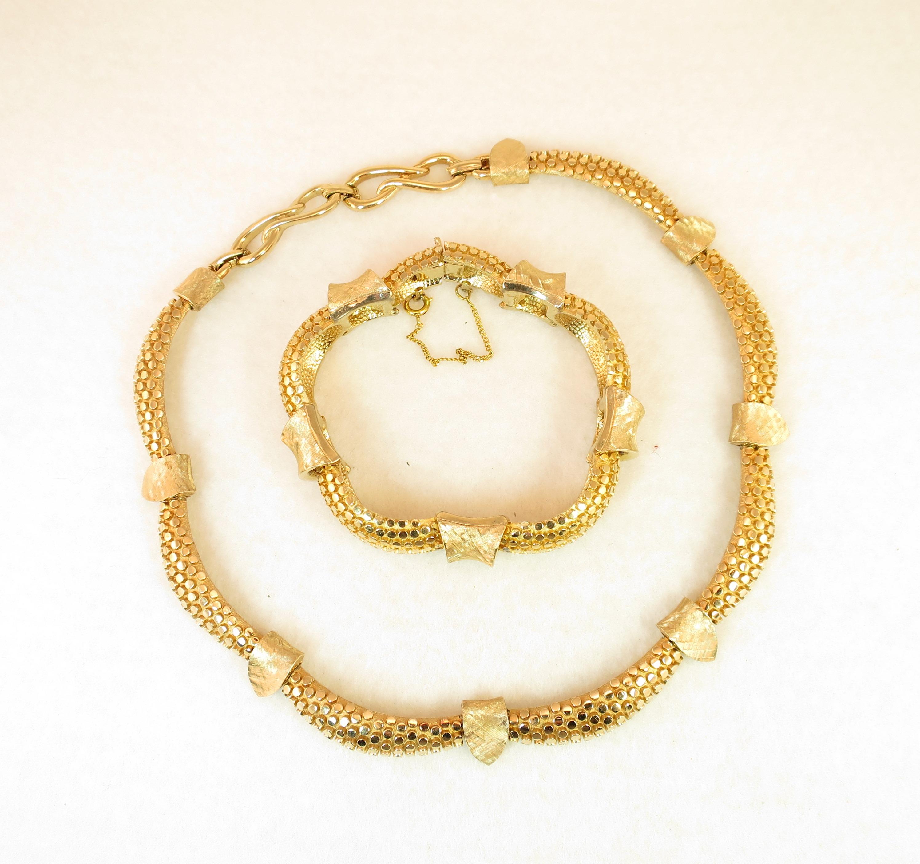 Marcel Boucher Gilded Nailhead Parure, Necklace, Bracelet, Earrings 1950s In Excellent Condition For Sale In Burbank, CA