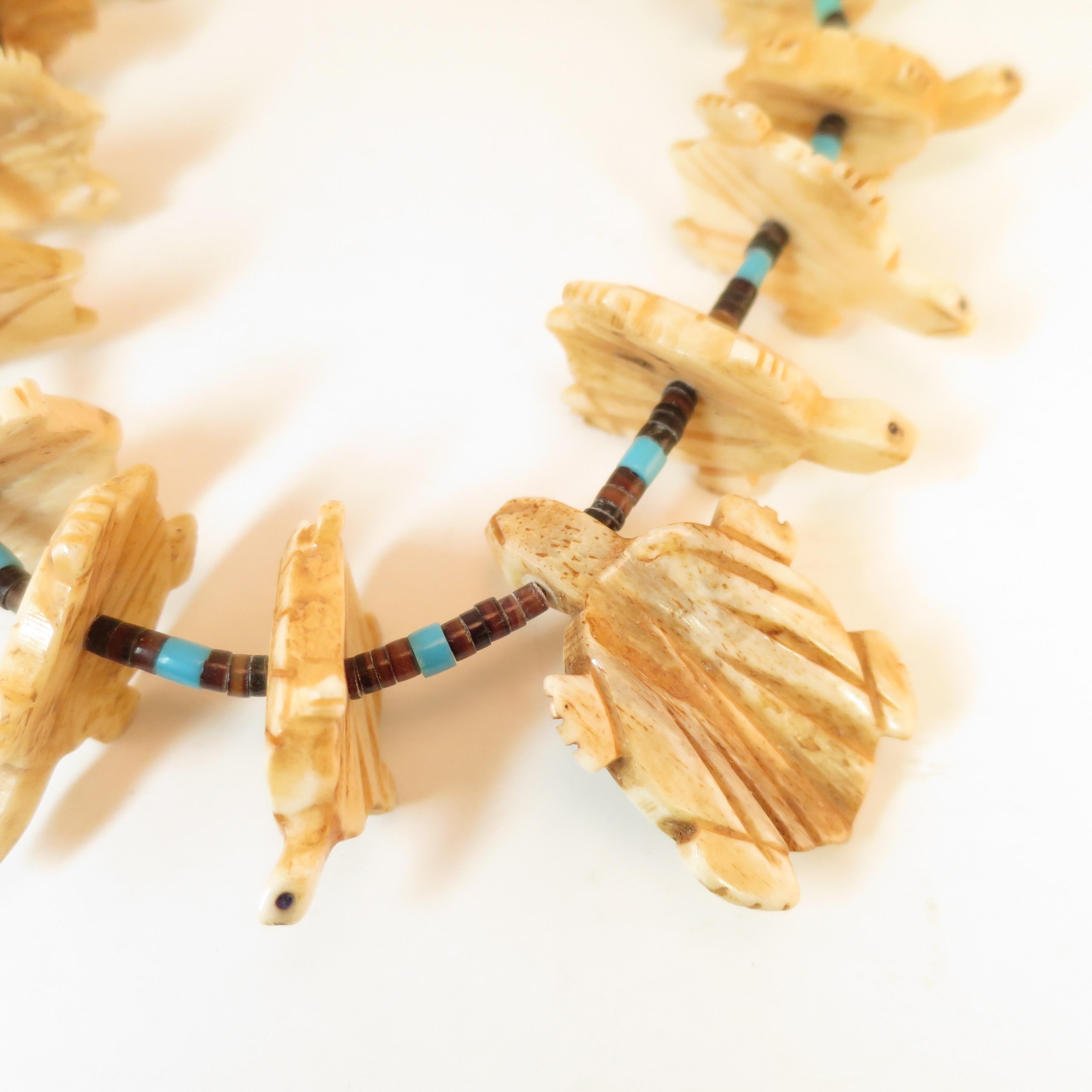 Native American Zuni Hand-Carved Bone Turtle Fetish Necklace 1970s For Sale 5