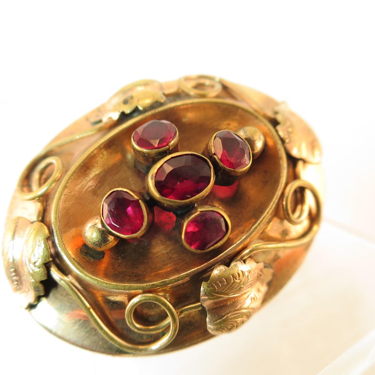 Victorian 10k Gold and Garnet Hollow-ware Brooch 1860s For Sale at 1stDibs