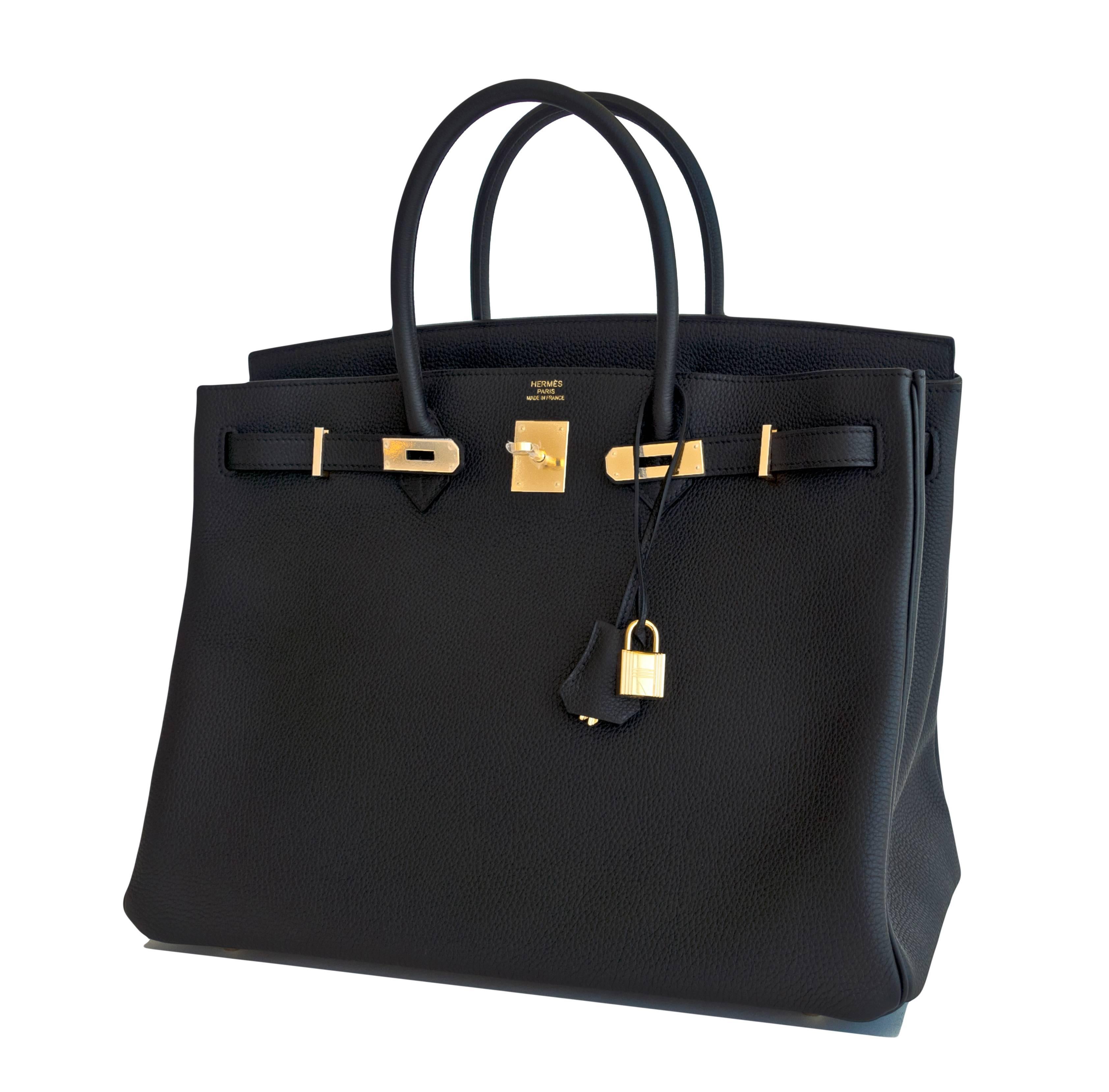 Hermes Black Togo 40cm Birkin Gold Hardware GHW Power Birkin
Brand New in Box.  Store fresh.  Pristine Condition. 
Perfect gift! Comes with lock, keys, clochette, sleeper, raincoat, and signature orange Hermes box. 
Here it is - the