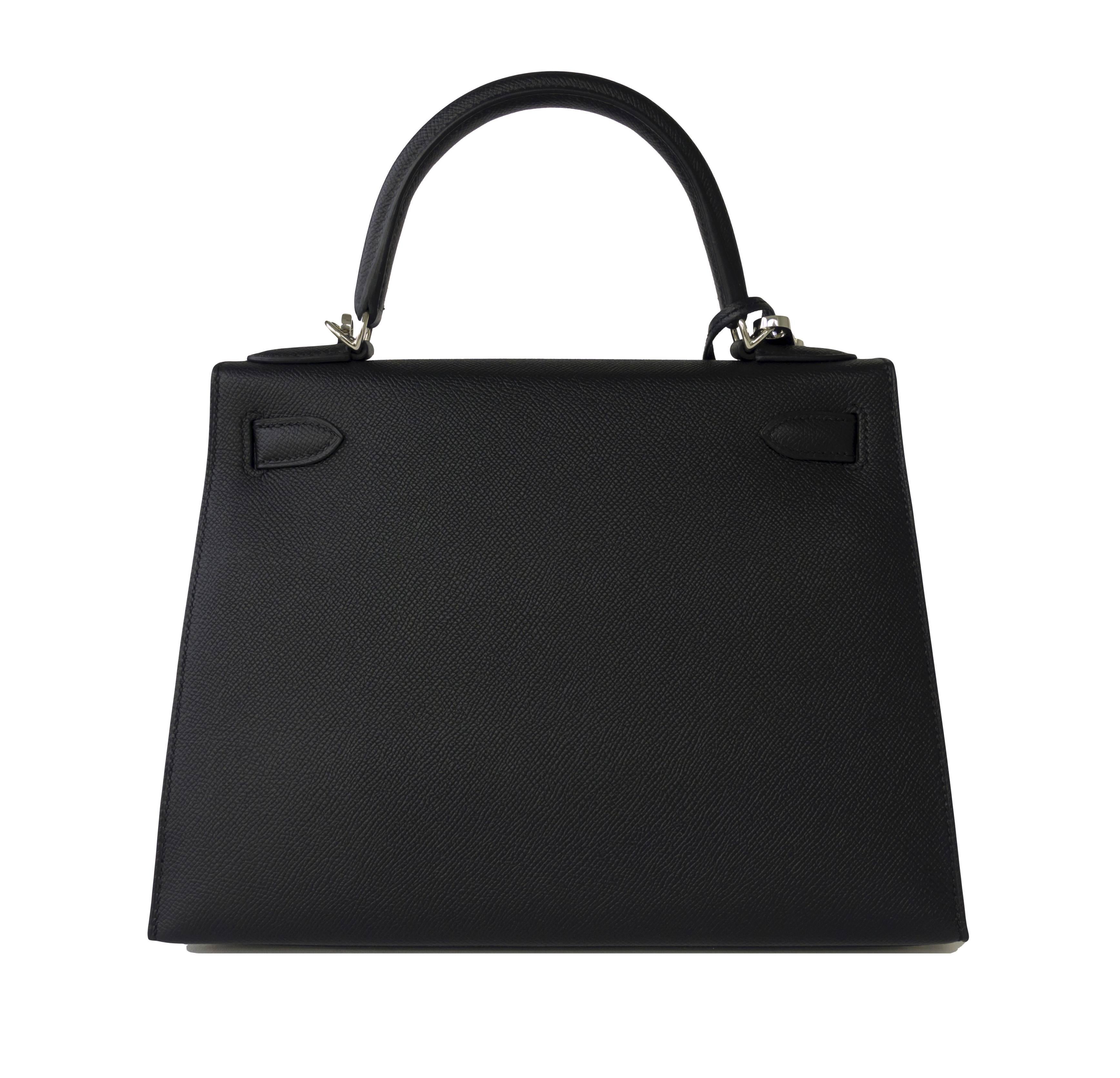 Fashionista Hermes Black 28cm Epsom Sellier Kelly Palladium Hardware X Stamp In New Condition In New York, NY