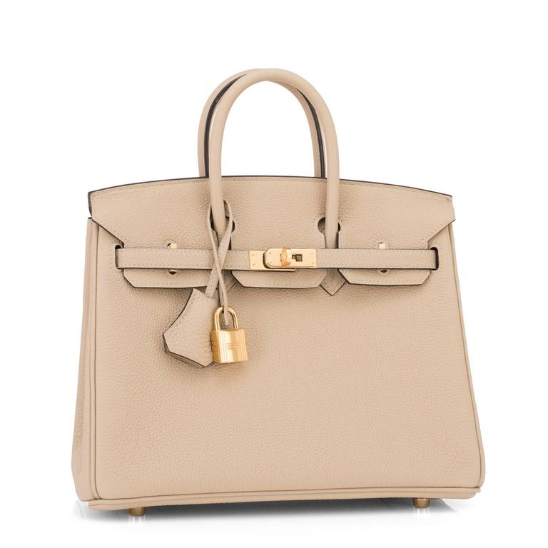 Hermes Trench Beige Khaki Birkin 25cm Togo Gold Hardware Spring!
Brand New in Box. Store Fresh. Pristine condition (with plastic on hardware).
Perfect gift! Comes full set with keys, lock, clochette, a sleeper for the bag, rain protector, and Hermes
