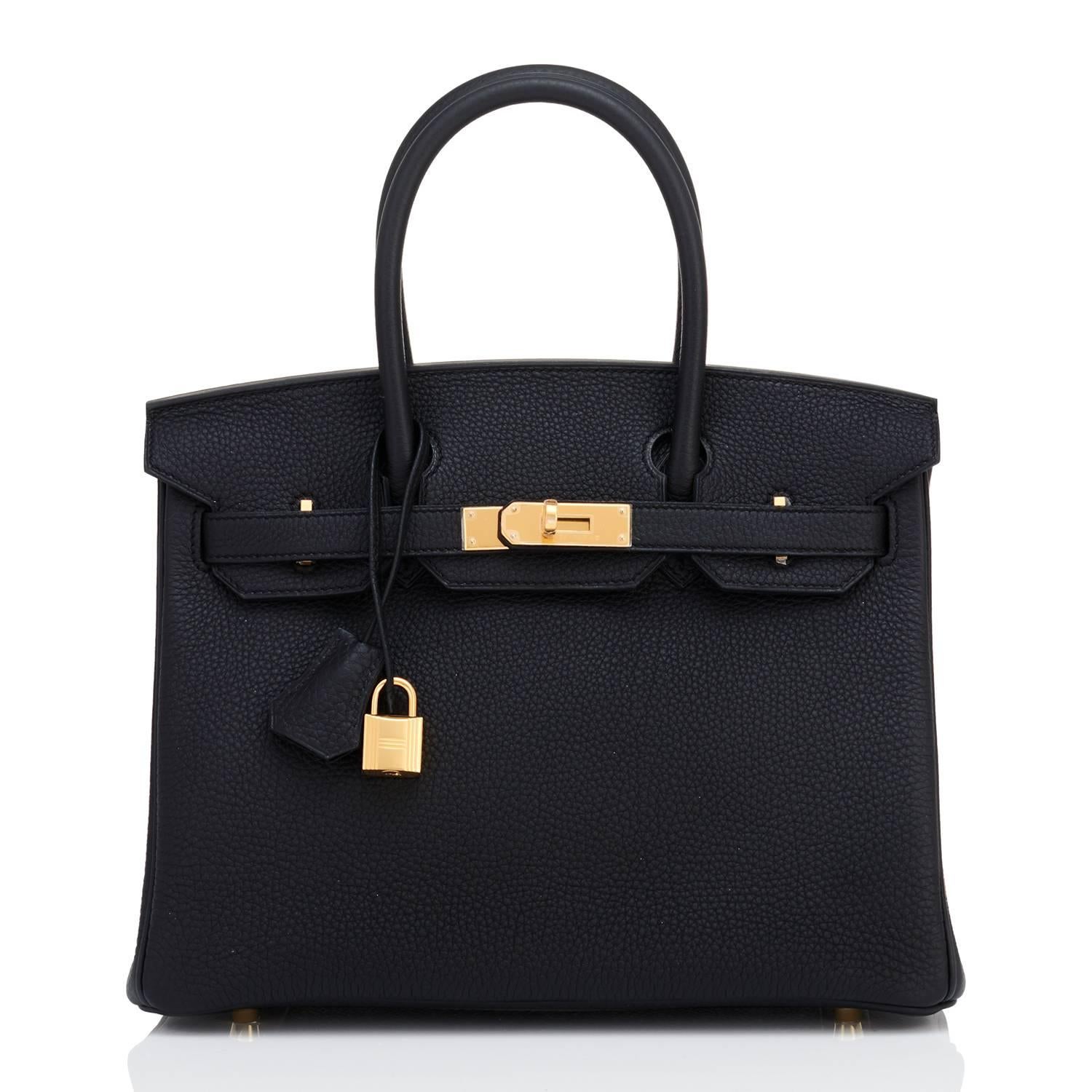 Hermes Black 30cm Birkin Bag Togo Gold Hardware Chic  In New Condition In New York, NY