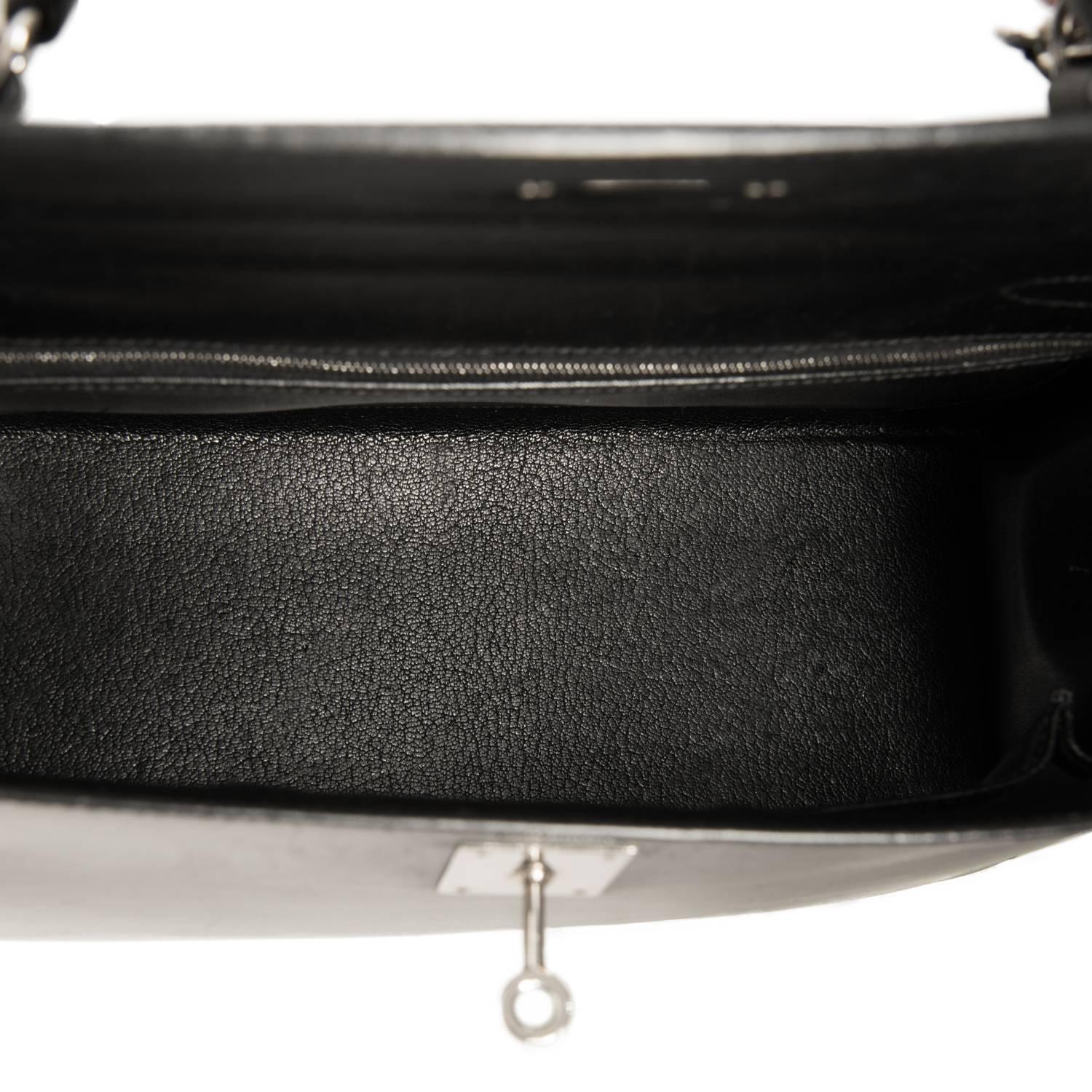 Hermes Black Box Kelly 32cm Shoulder Bag Palladium Hardware  In Good Condition In New York, NY