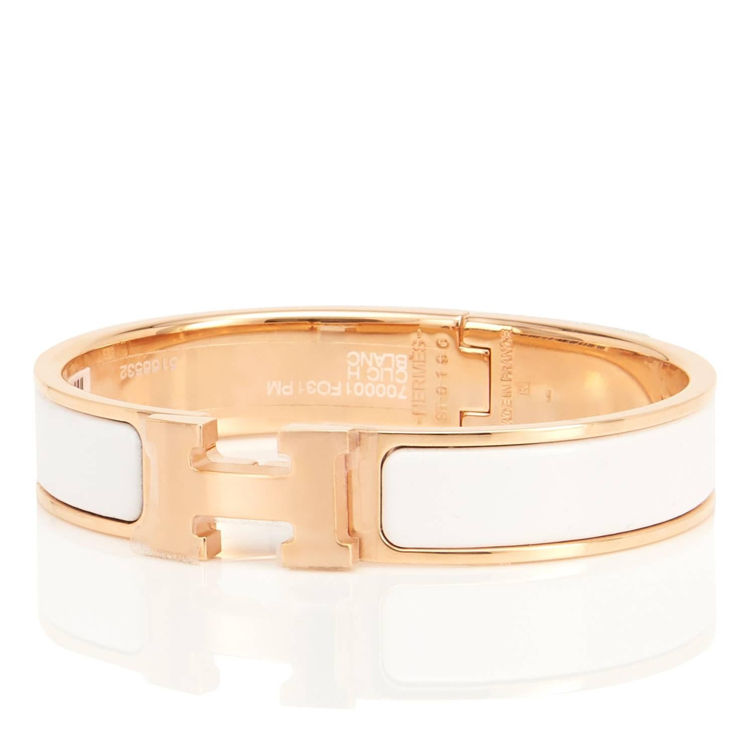 Hermes White Clic Clac H Rose Gold Enamel Bangle Narrow Bracelet PM
Brand New in Box; Store fresh with Hermes velvet pouch and box.
The most popular summer bracelet and sold out in most Hermes stores.
Narrow model. Size PM. Gold plated