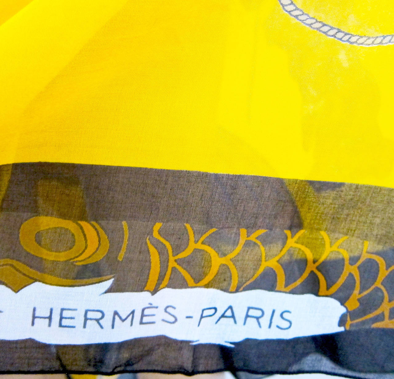Women's or Men's Hermes Huge Soies Volantes Cotton Muslin Shawl