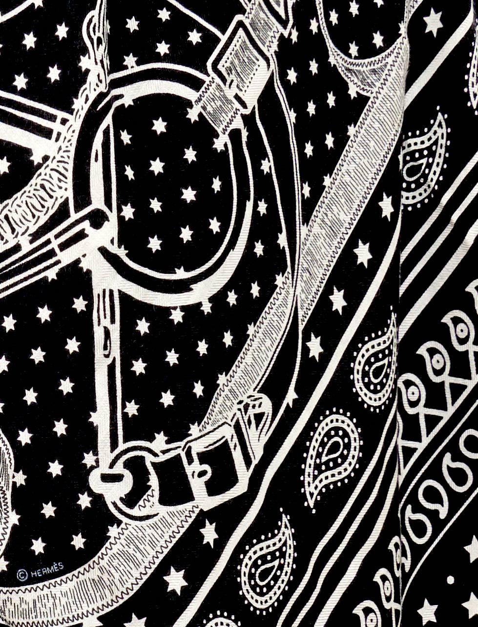 Hermes Black and White Spur Cashmere Silk Shawl Scarf GM In New Condition In New York, NY
