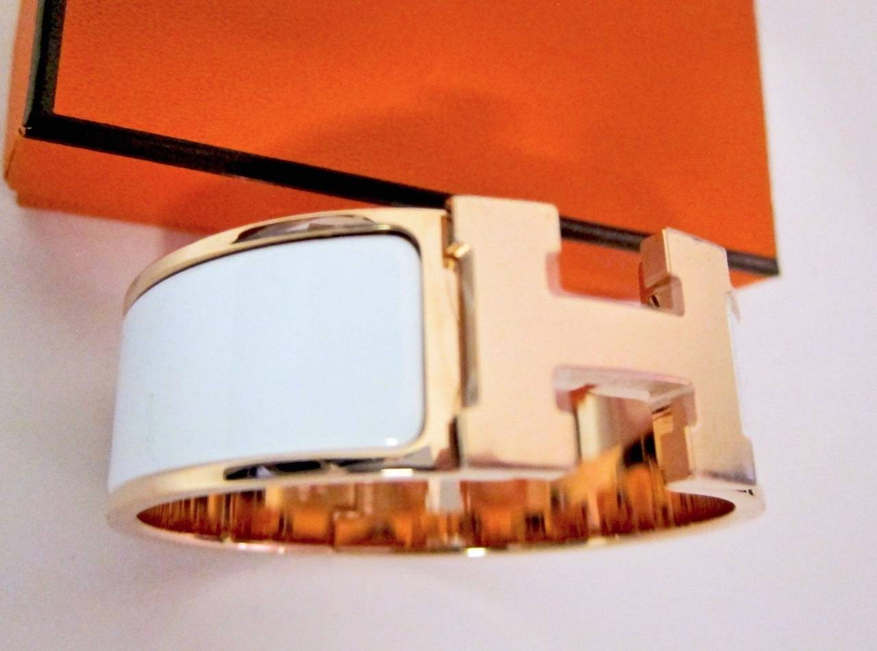 Hermes White Clic Clac Enamel Bracelet with Rose Gold Hardware