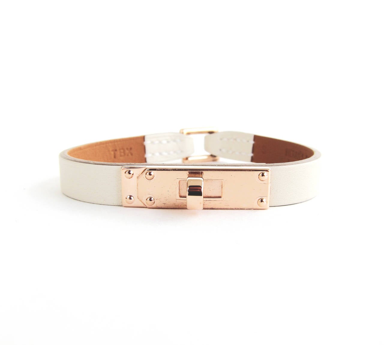 Hermes Craie  Rose Gold Micro Kelly Swift Leather Bracelet Small In New Condition In New York, NY