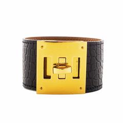 Hermes Matte Black Crocodile Alligator Kelly Dog Gold GHW Leather Cuff Bracelet