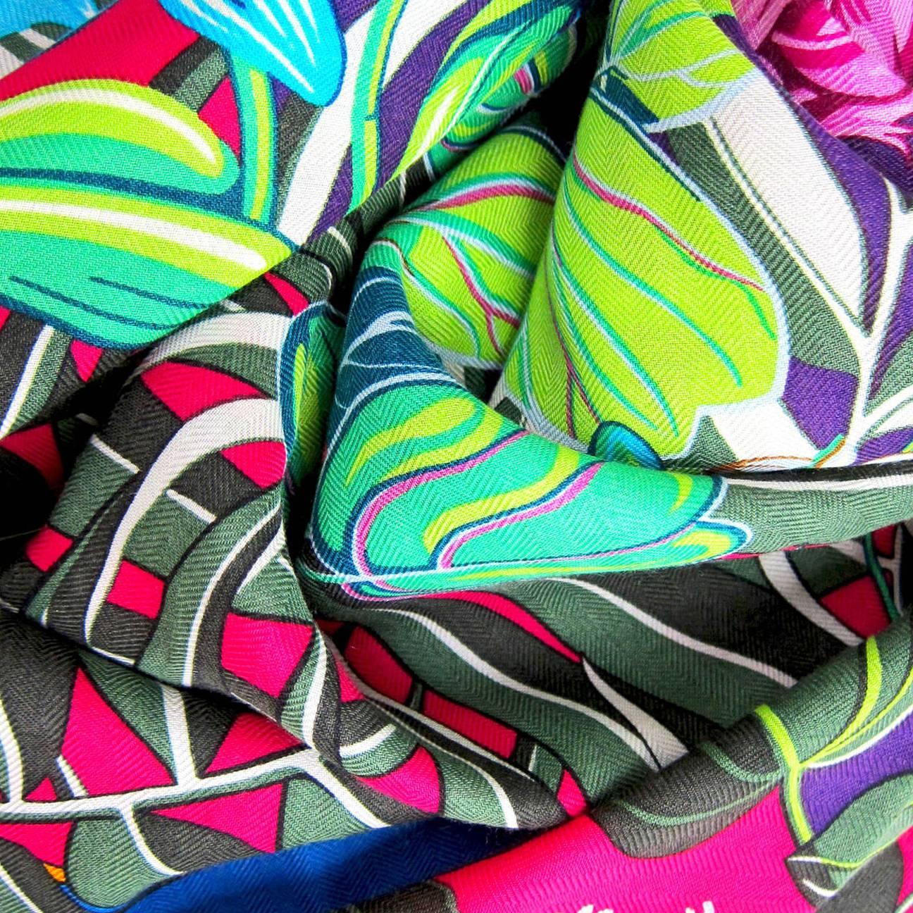 Hermes Flamingo Party Cashmere Silk GM Shawl 140cm In New Condition In New York, NY