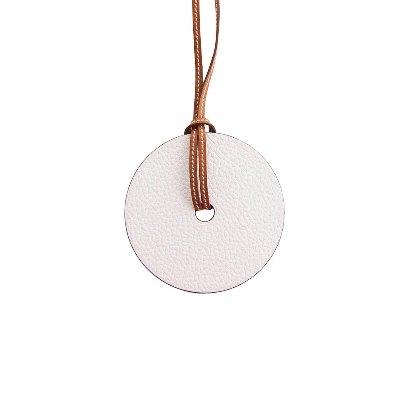 Hermes White Rouge H Reversible Barenia Leather Pendant Necklace In New Condition In New York, NY