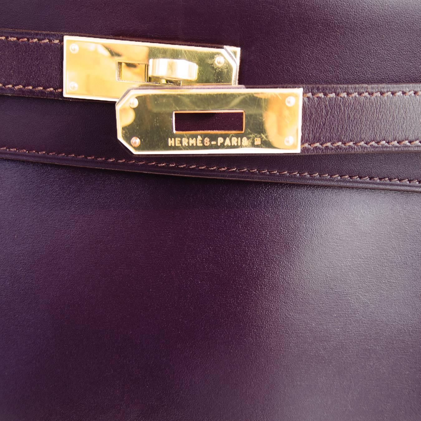 Women's or Men's Hermes Raisin Box Kelly Retourne 32cm Gold Hardware GHW Shoulder Bag