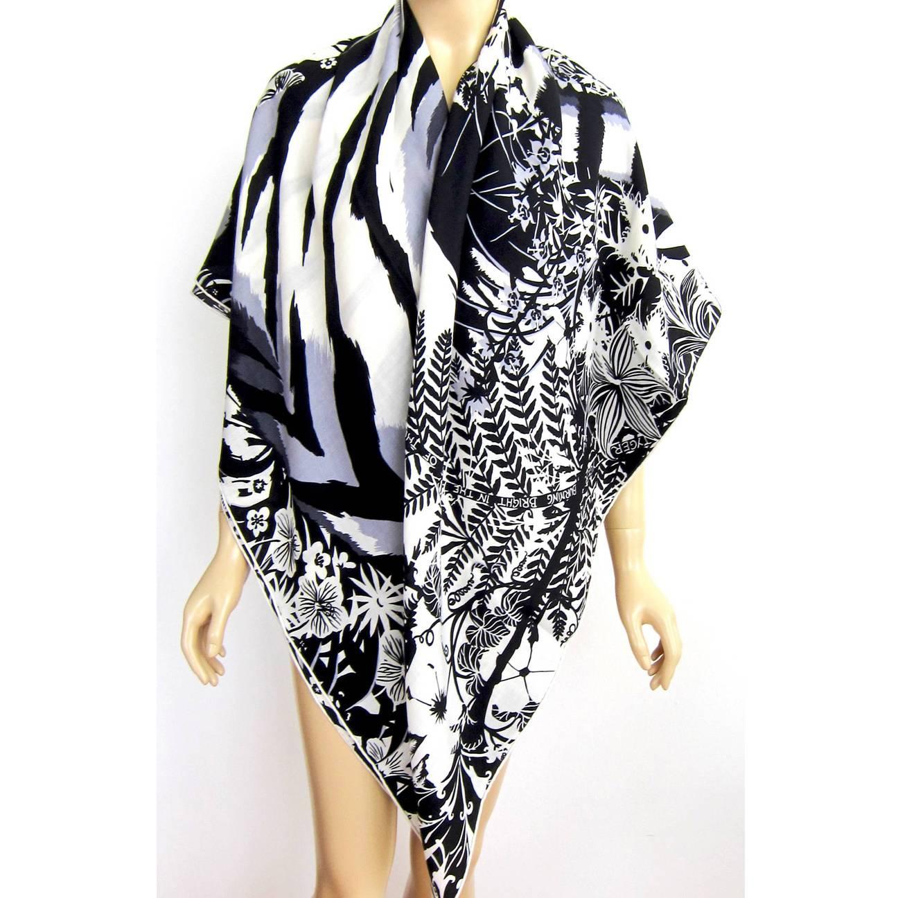 Women's Hermes Tyger Tyger Black White Cashmere Silk Shawl Scarf GM