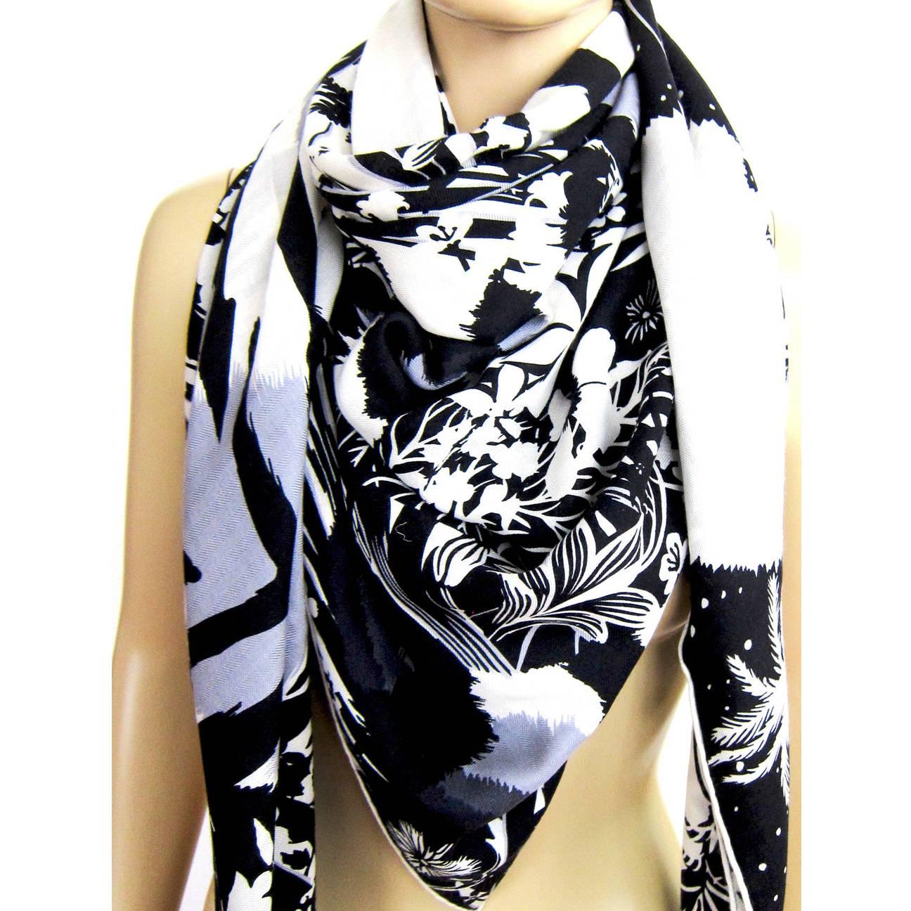 Hermes Tyger Tyger Black White Cashmere Silk Shawl GM 

Store fresh.  Pristine condition.
Coming full set with Hermes box and ribbon
The hottest shawl of Fall/Winter 2015
55