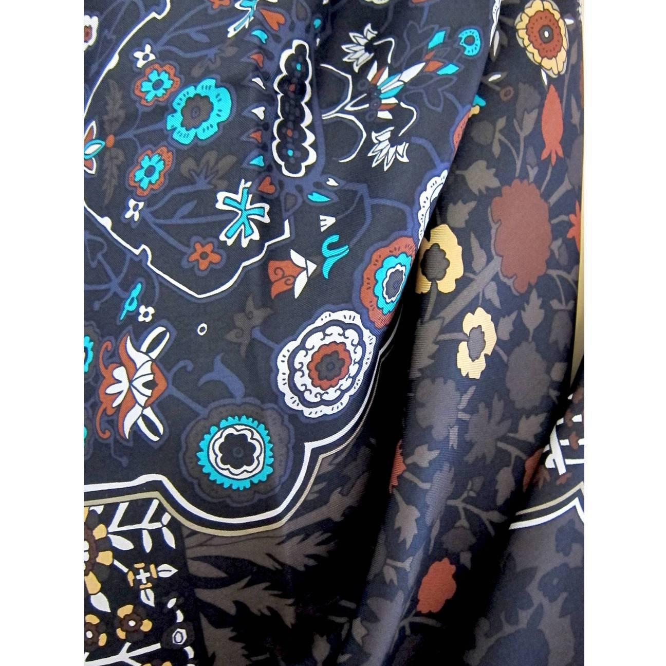 Hermes Tapis Persans Giant Silk GM Neutral Shawl Scarf 140cm Grail 3