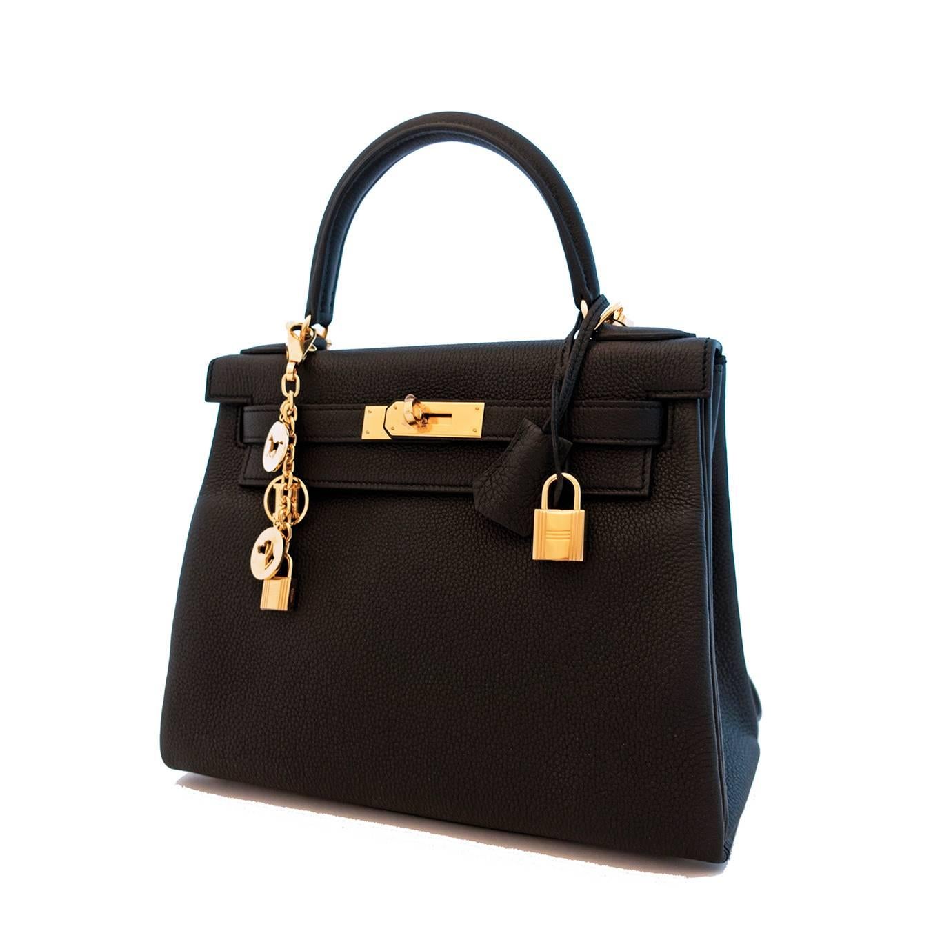 Hermes Black 28cm Togo Kelly Gold GHW Shoulder Bag Classic In New Condition In New York, NY