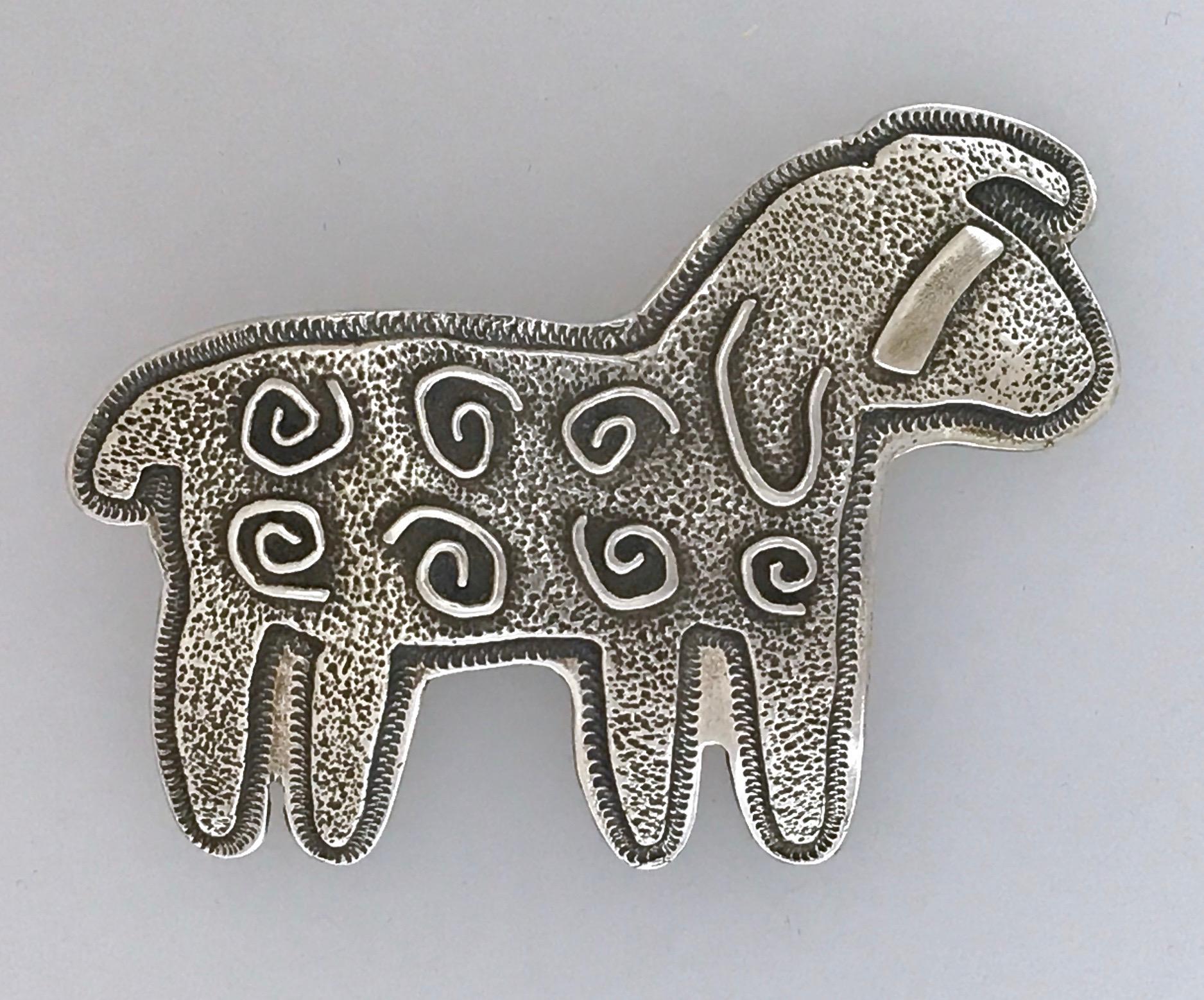 Contemporary Curly Sheep, Sterling silver pin pendant Melanie Yazzie Navajo, Native American For Sale