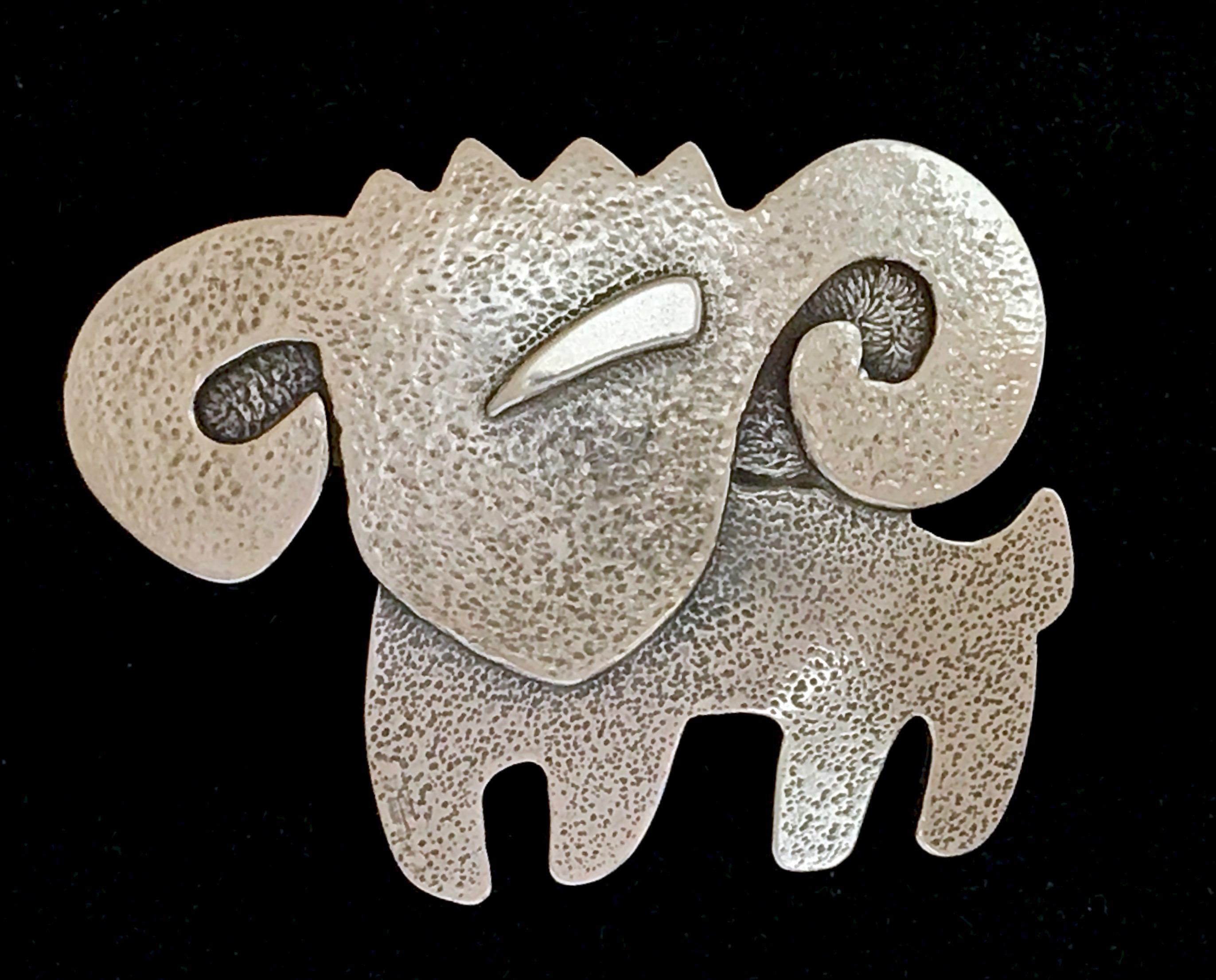 Patrick Joseph, ciondolo in argento fuso Ram Melanie Yazzie Navajo aries new In condizioni Nuovo in vendita a Santa Fe, NM